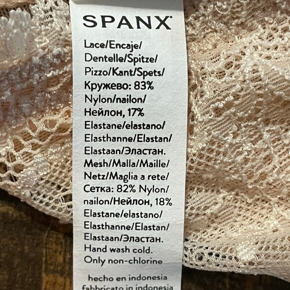 SPANX Undie-tectable Better Bandeau Size XL NEW - Picture 7 of 12